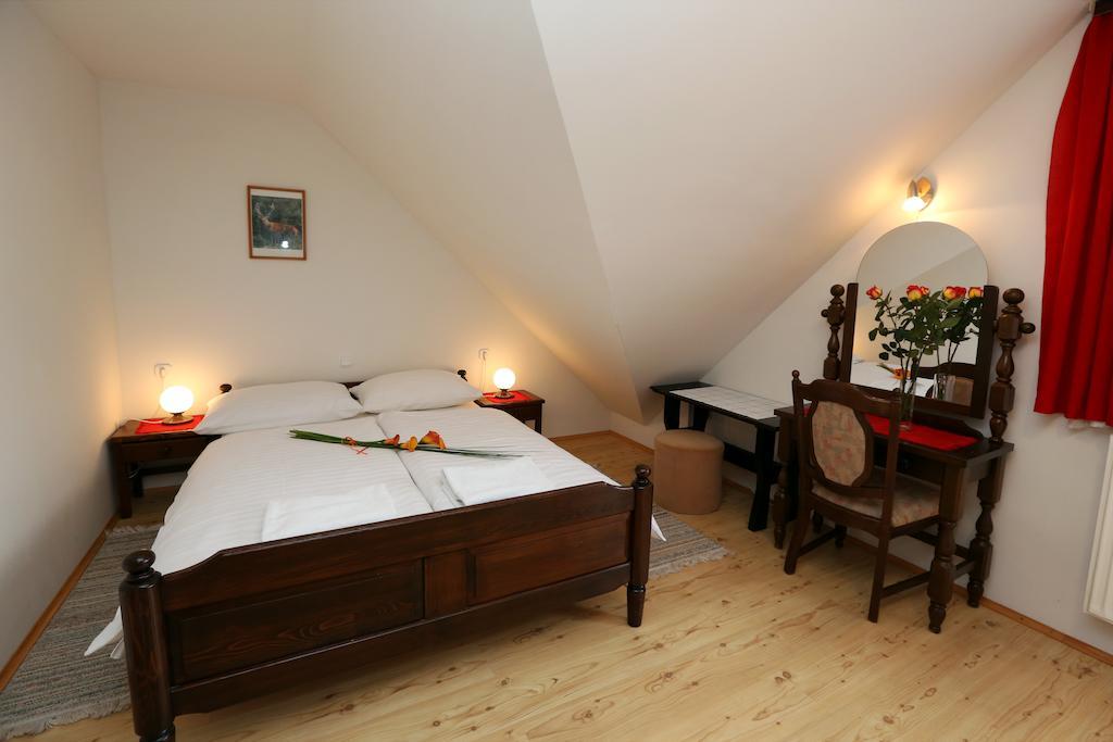 Bed & Breakfast Hisa Resje بوينج الغرفة الصورة