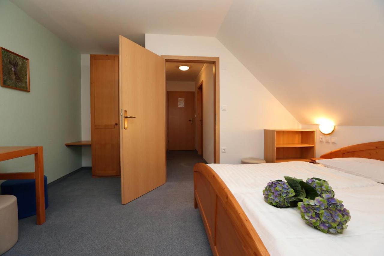 Bed & Breakfast Hisa Resje بوينج الغرفة الصورة