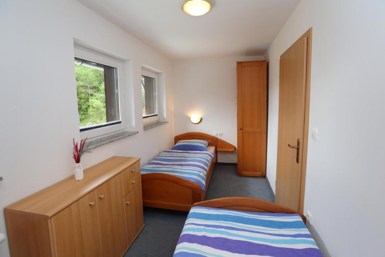 Bed & Breakfast Hisa Resje بوينج الغرفة الصورة